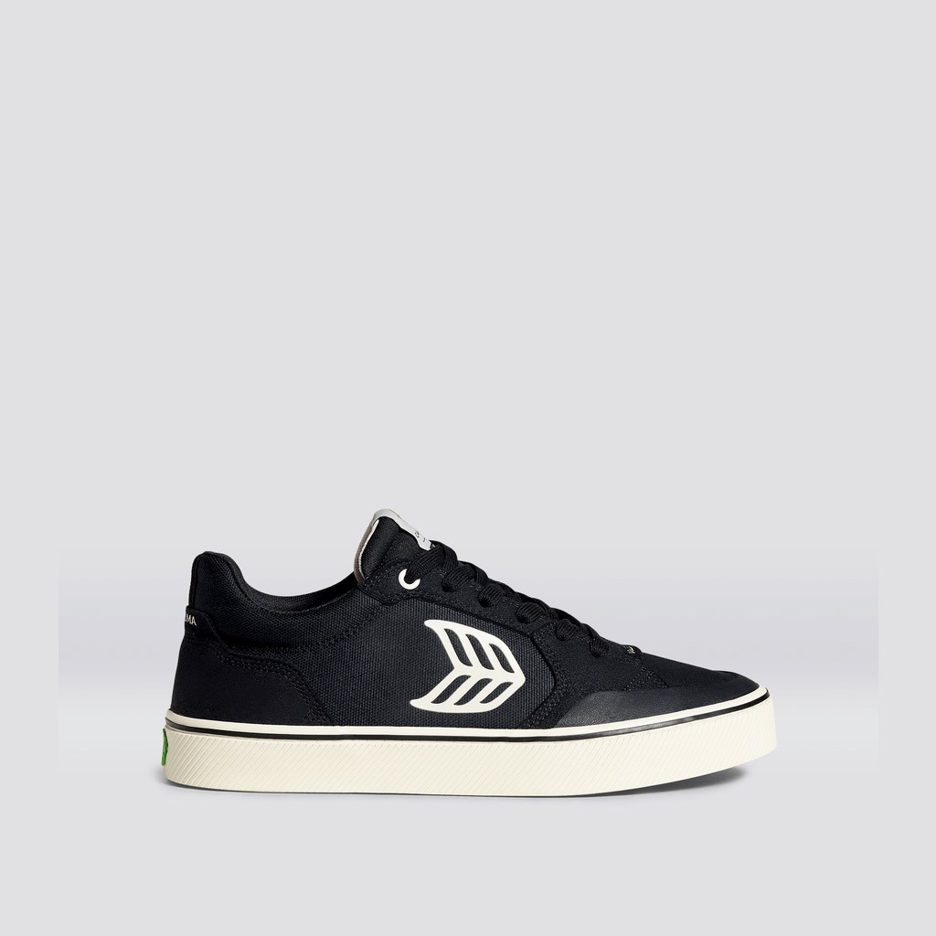 The Vallely Cariuma Low Top Daim Noir Homme | PMH-3385394